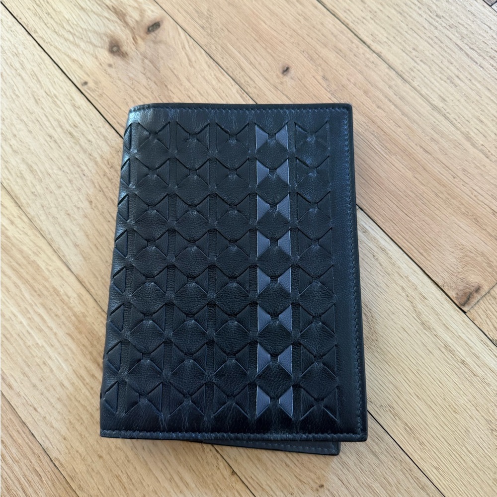 SERAPIAN PASSPORT HOLDER
